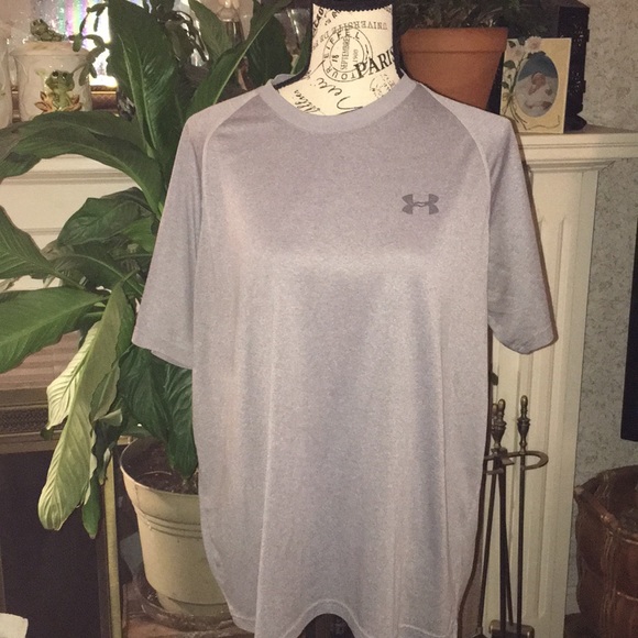 Under Armour Other - Men’s UnderArmour poly shirt❤️MUST BUNDLE 2+ITEM❤️